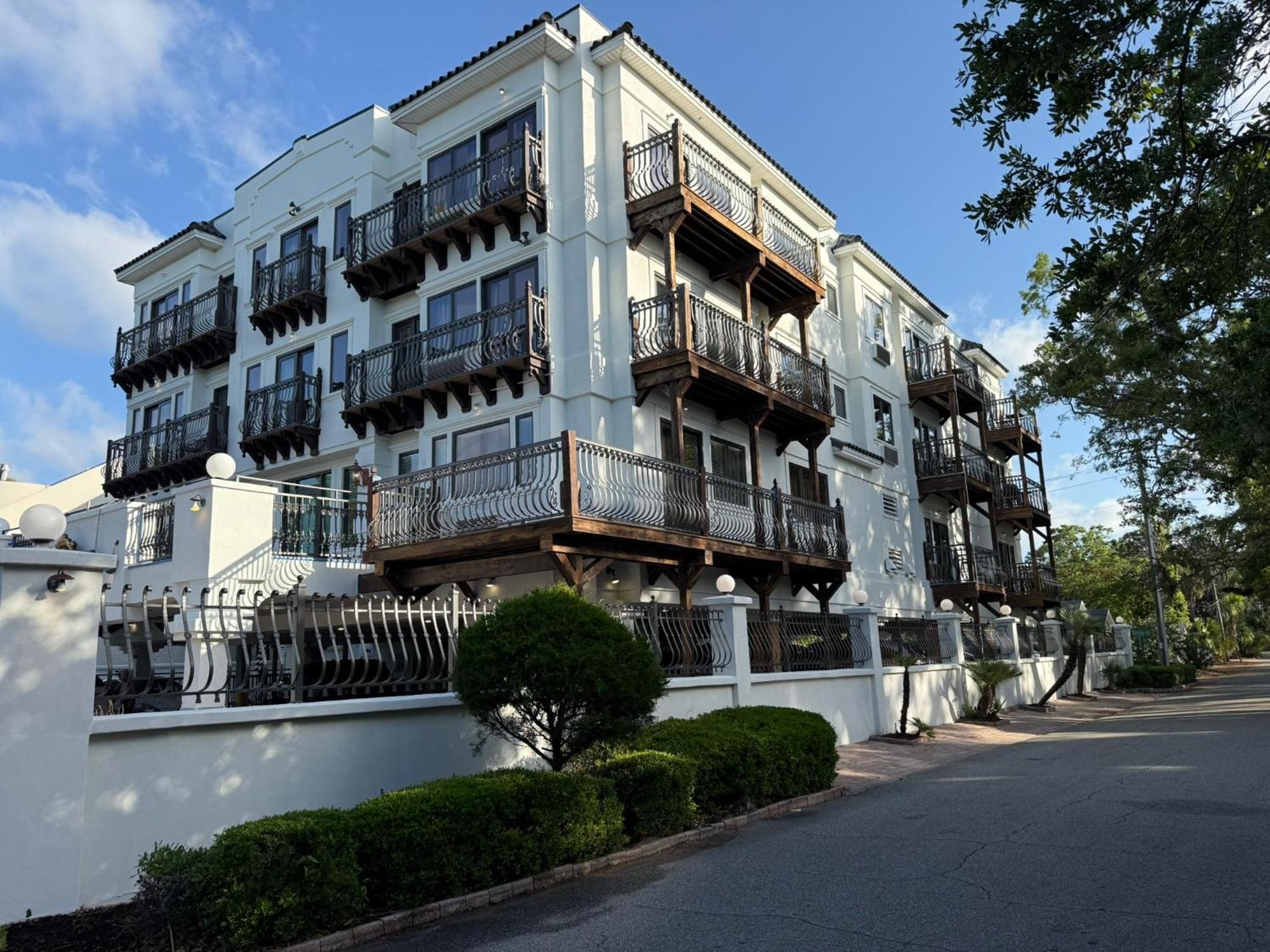 Ocean Inn & Suites St. Simons Island Exterior photo